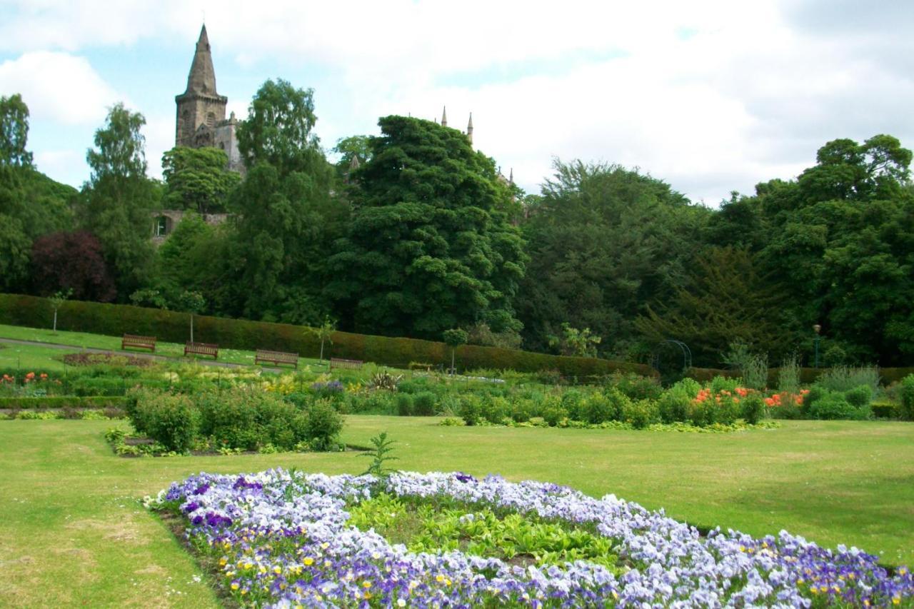 Carnegie Holiday Cottage Dunfermline Eksteriør billede